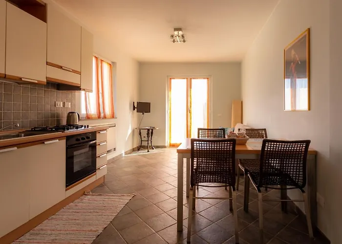 奥利韦姆酒店 *